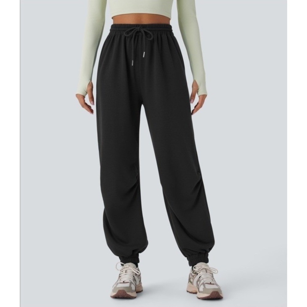 HALARA Black Track Pants